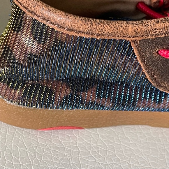 Twisted X toddler shoes size 8 shiny leopard print only worn for pictures - Picture 8 of 10